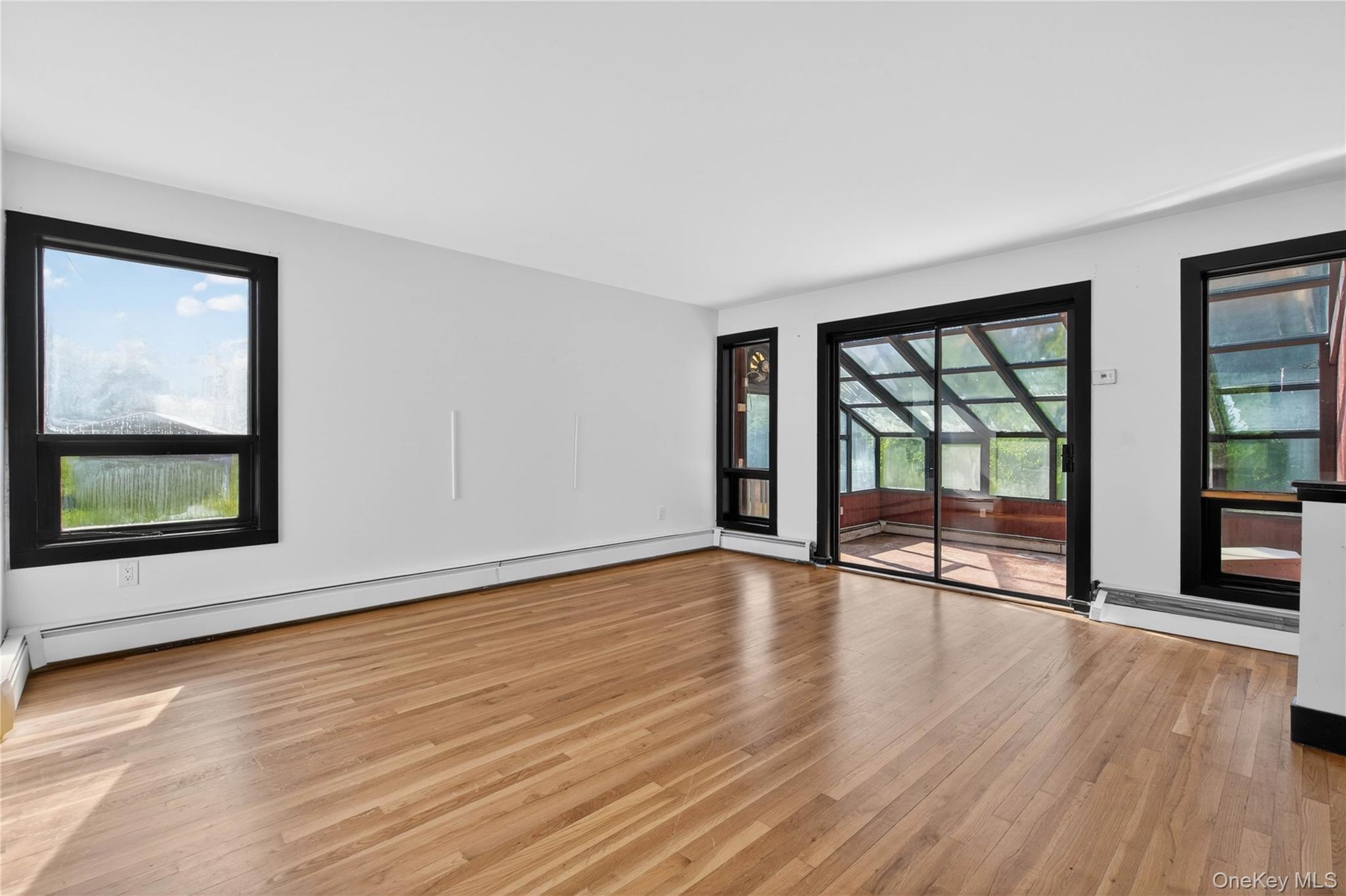 40 Felter Hill Road Monroe, NY 10950 - Photo 4 of 37