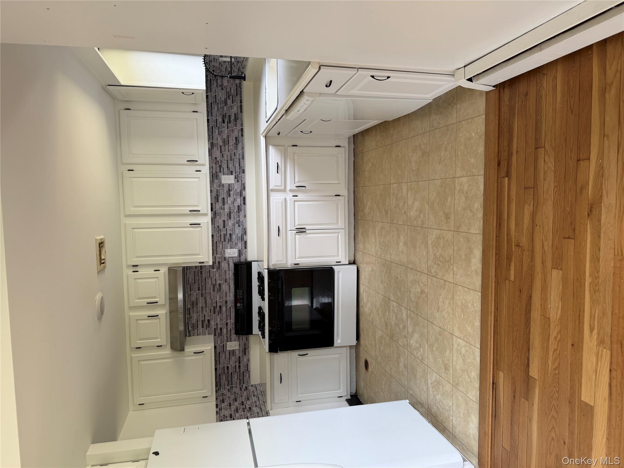 40 Felter Hill Road Monroe, NY 10950 - Photo 5 of 14