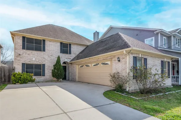 $4,200 | 930 Lawrence Street, Houston, TX 77008