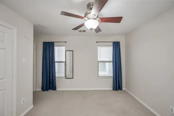 $4,200 | 930 Lawrence Street, Houston, TX 77008