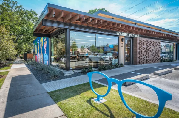 $4,200 | 930 Lawrence Street, Houston, TX 77008