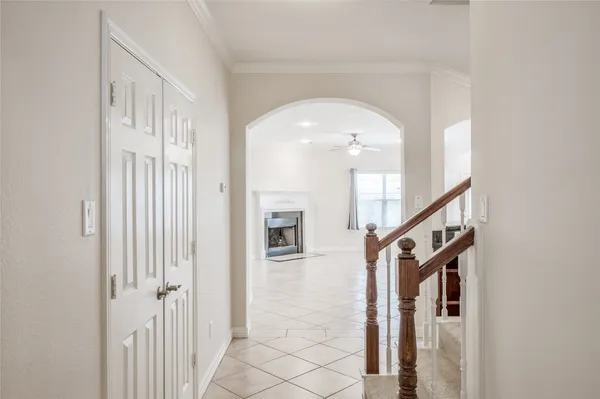 $4,200 | 930 Lawrence Street, Houston, TX 77008