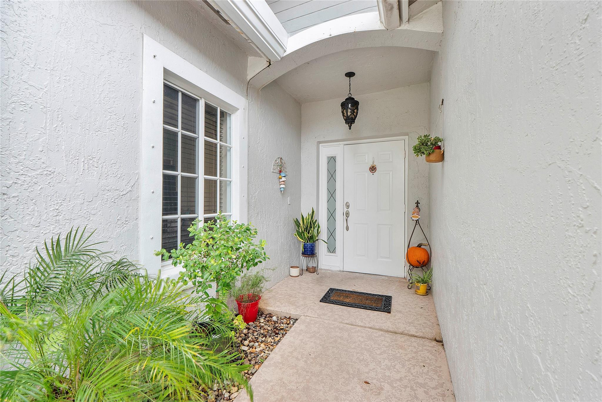 1273 Southwest 48th Terrace Deerfield Beach, FL 33442 - Photo 2 of 23 Photo 2