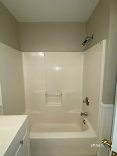 $2,800 | 14 South Street, Unit 18, Danbury, CT 06810