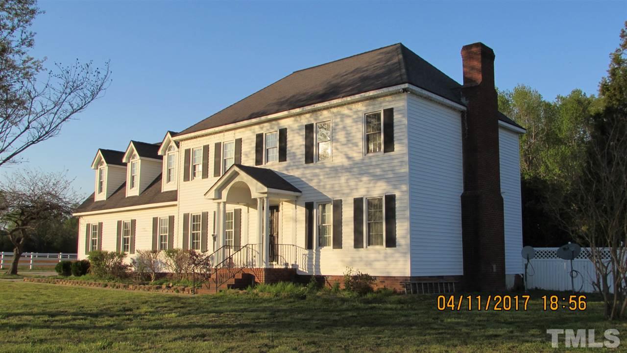 690 Old Johnson Road Wendell, NC 27591 - Photo 2 of 19 Right view of house