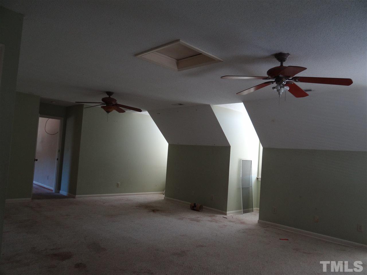 690 Old Johnson Road Wendell, NC 27591 - Photo 16 of 19 Carpet needs replacing