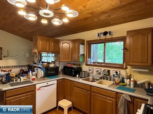 13173 Watson Bay Road Side Lake, MN 55781 - Photo 13 of 29 Gallery Image 13