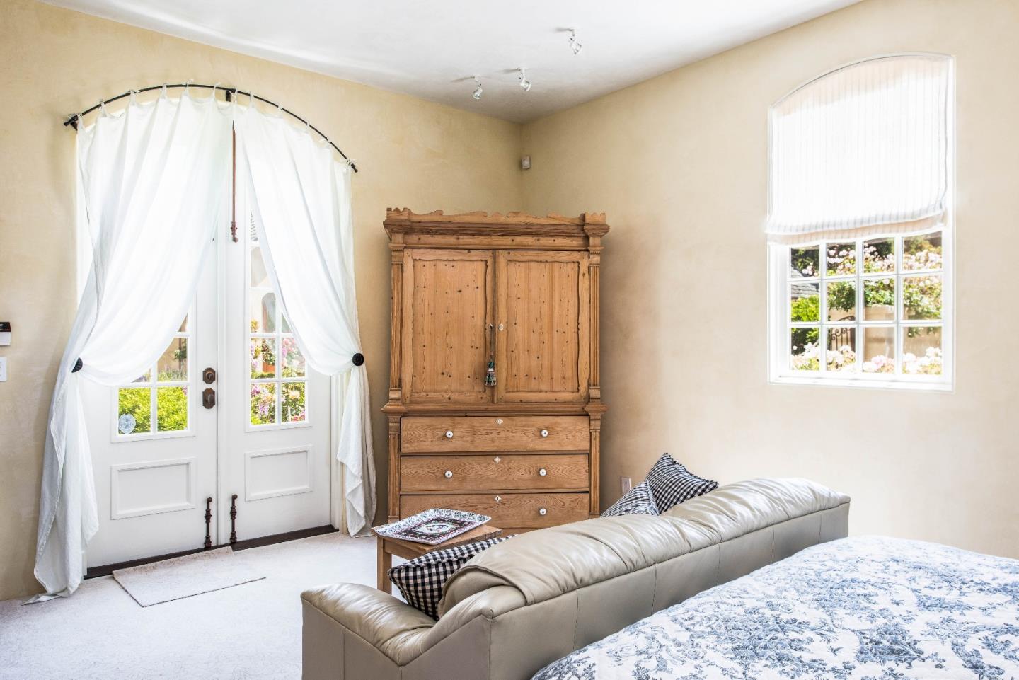 8150 Manjares Road Monterey, CA 93940 - Photo 34 of 47 Gallery Image 34