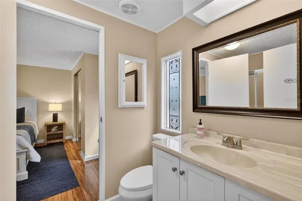 $249,900 | 705 Devon Drive, Lady Lake, FL 32159