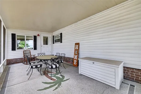 $249,900 | 705 Devon Drive, Lady Lake, FL 32159