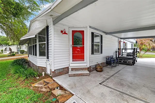 $249,900 | 705 Devon Drive, Lady Lake, FL 32159
