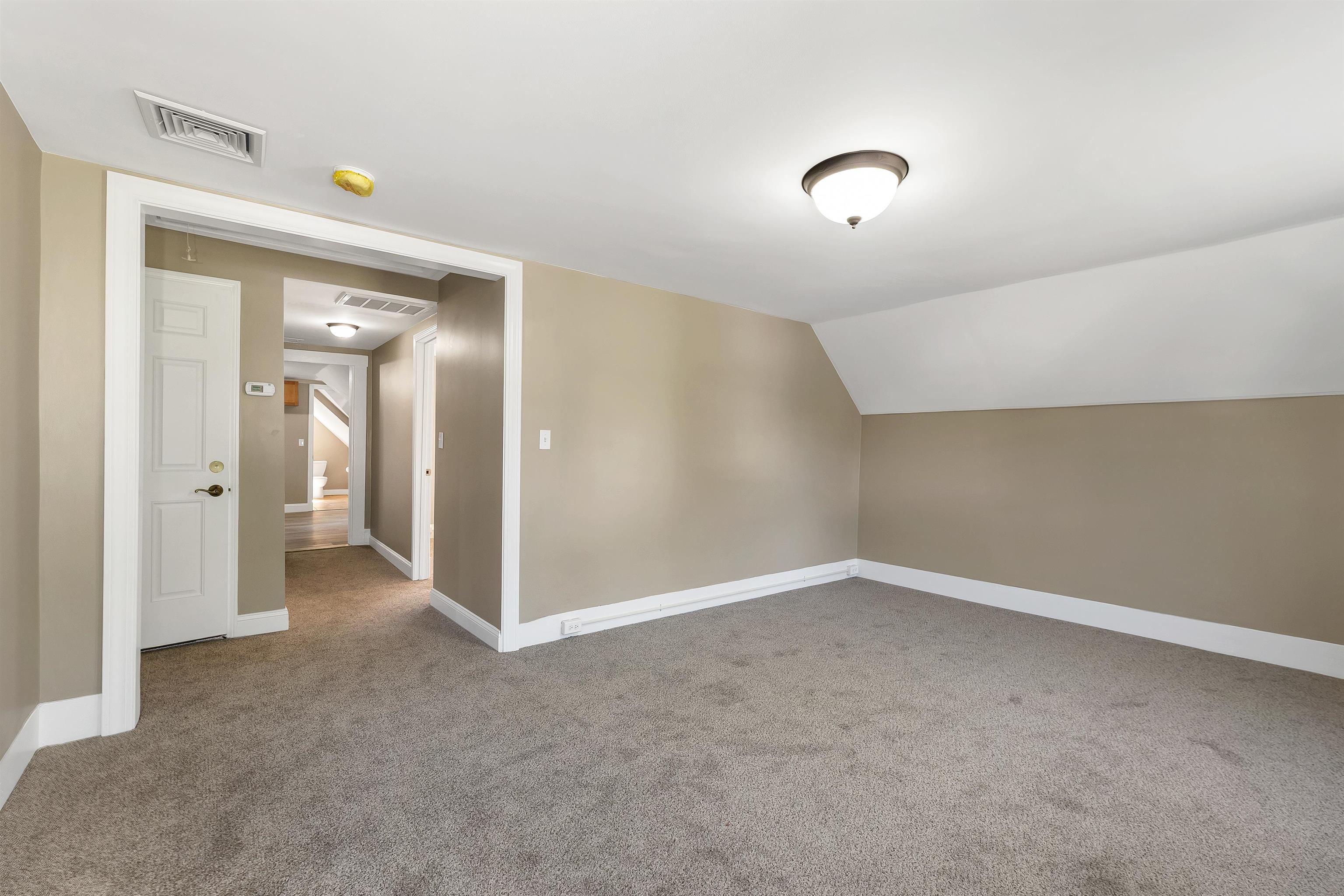 16 Brook Street Derry, NH 03038 - Photo 49 of 60
