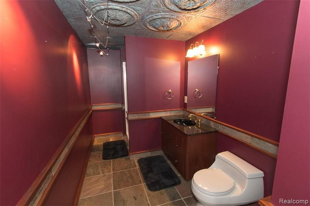 5754 Springbrook Drive Troy, MI 48098 - Photo 72 of 87