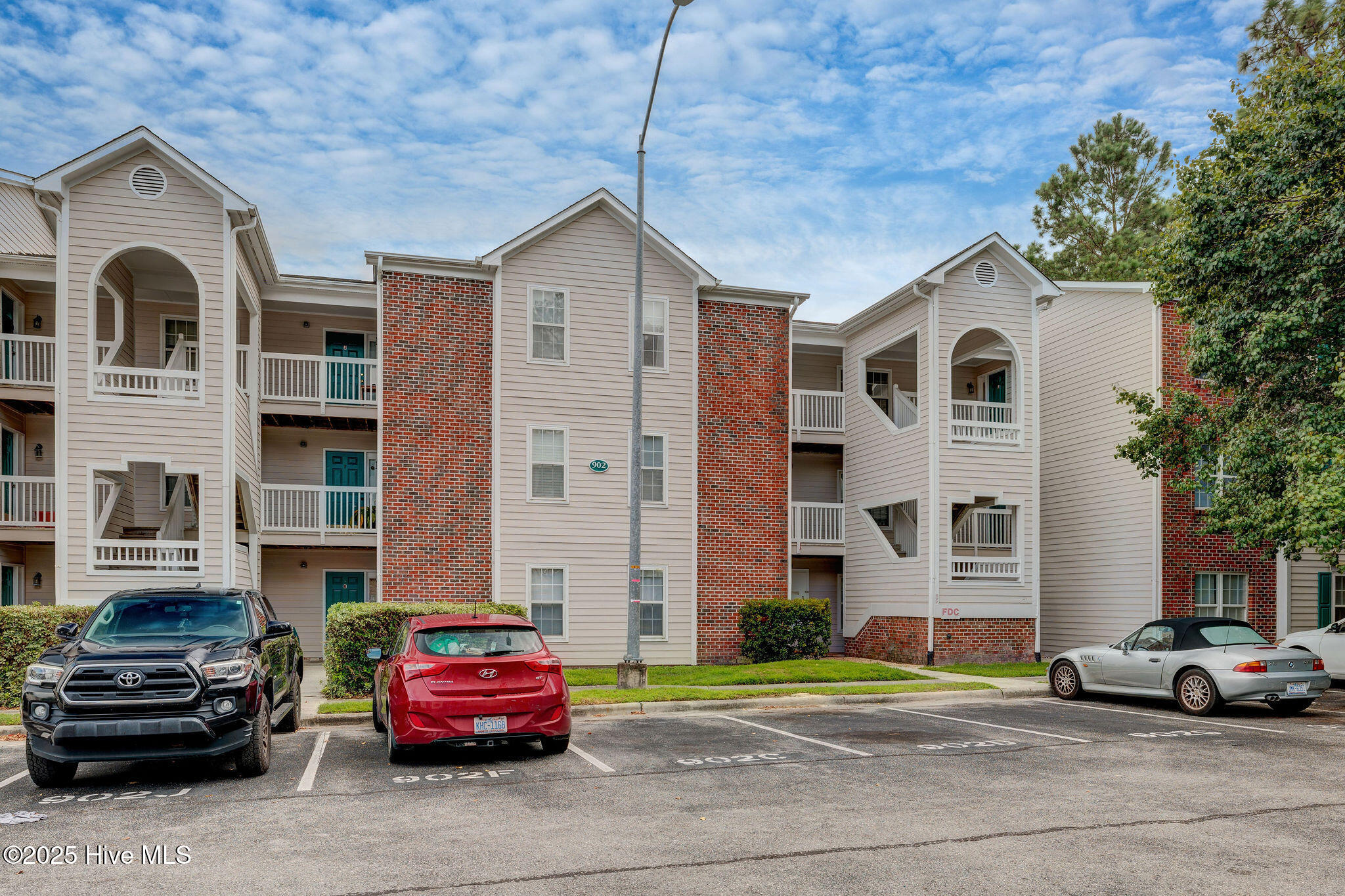 902 Litchfield Way, Unit K Wilmington, NC 28405 - Photo 2 of 38 902LitchfieldWayUnitK-2