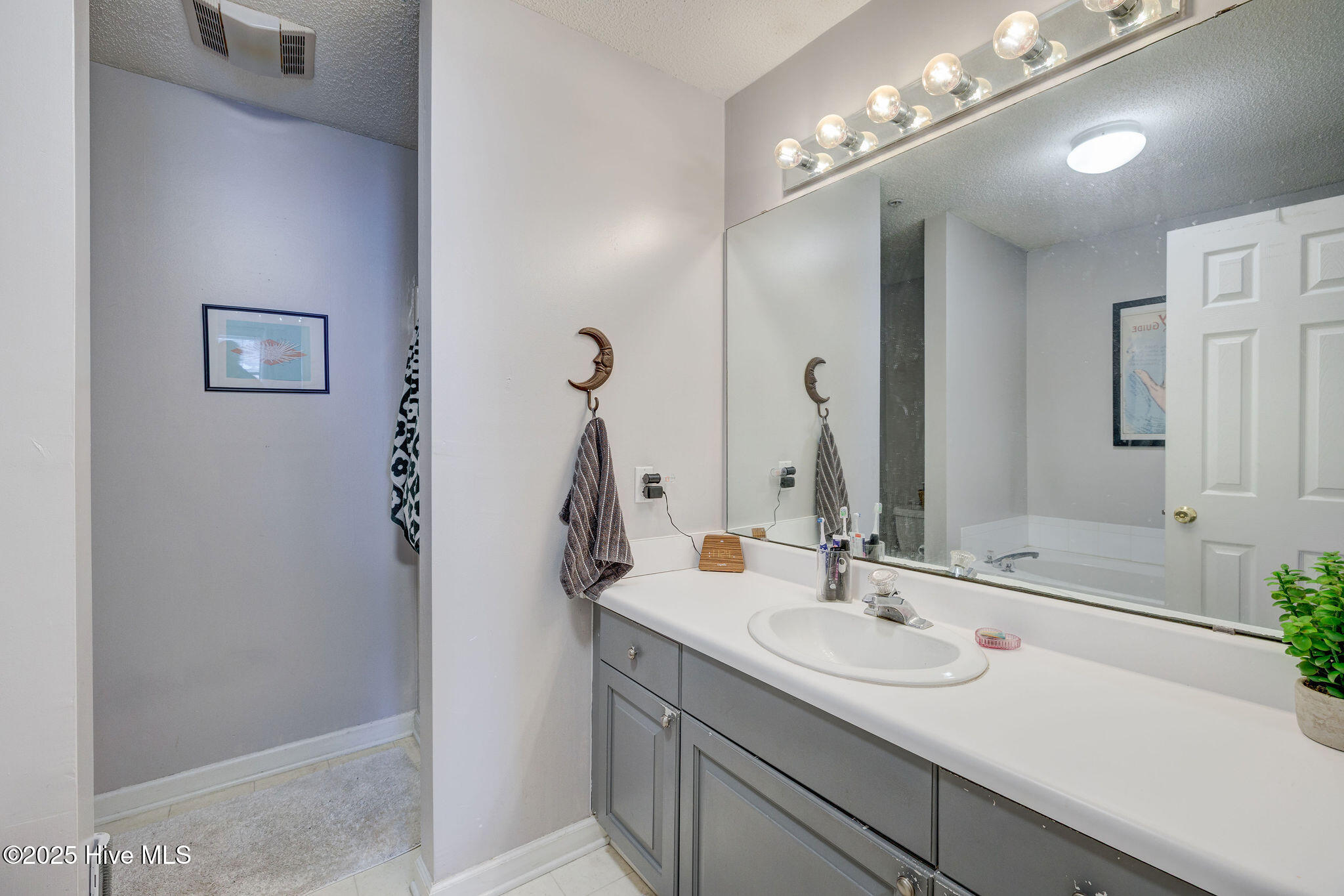 902 Litchfield Way, Unit K Wilmington, NC 28405 - Photo 28 of 38 902LitchfieldWayUnitK-31