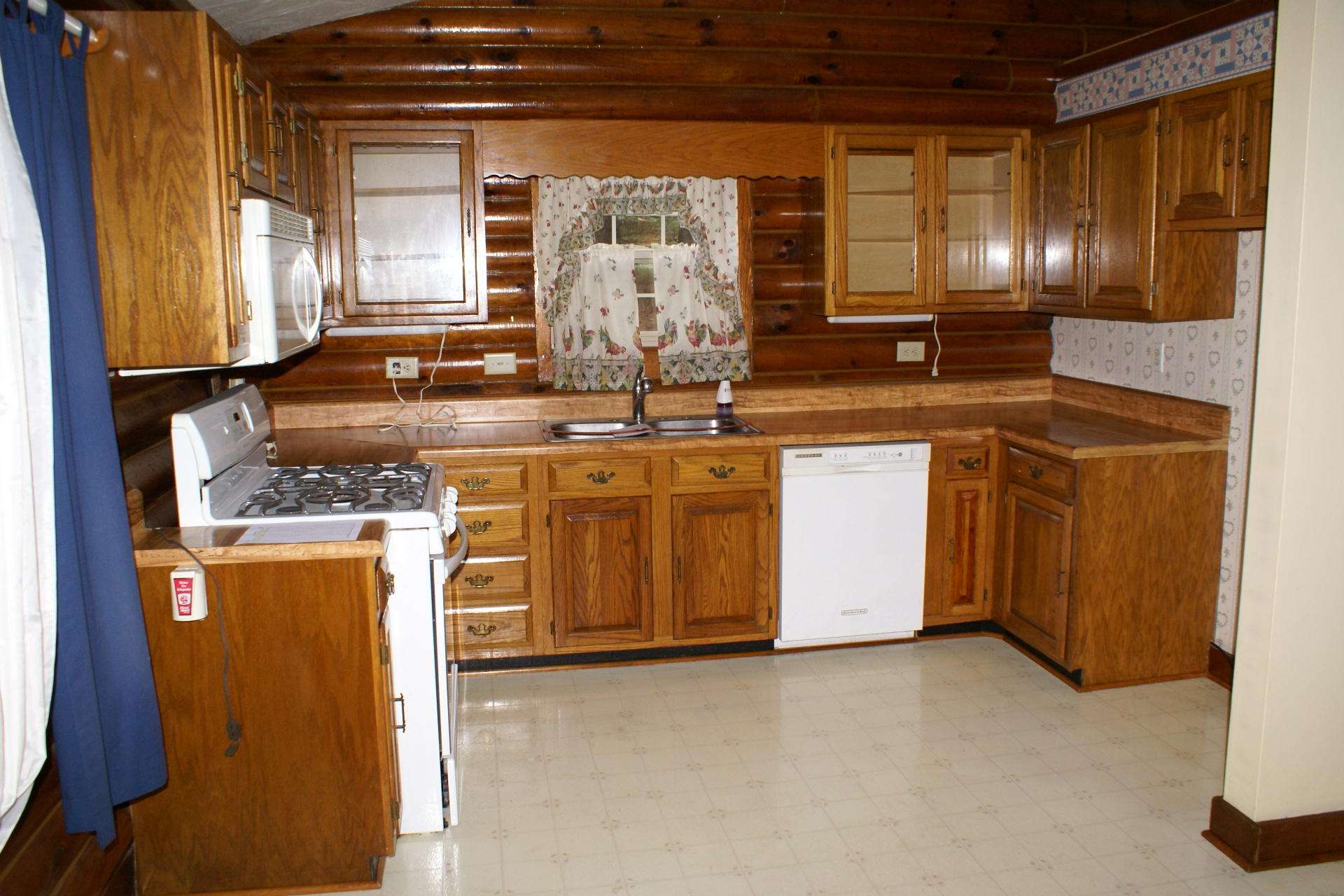 502 Kings Store Road Northeast Floyd, VA 24091 - Photo 22 of 28 Kitchen