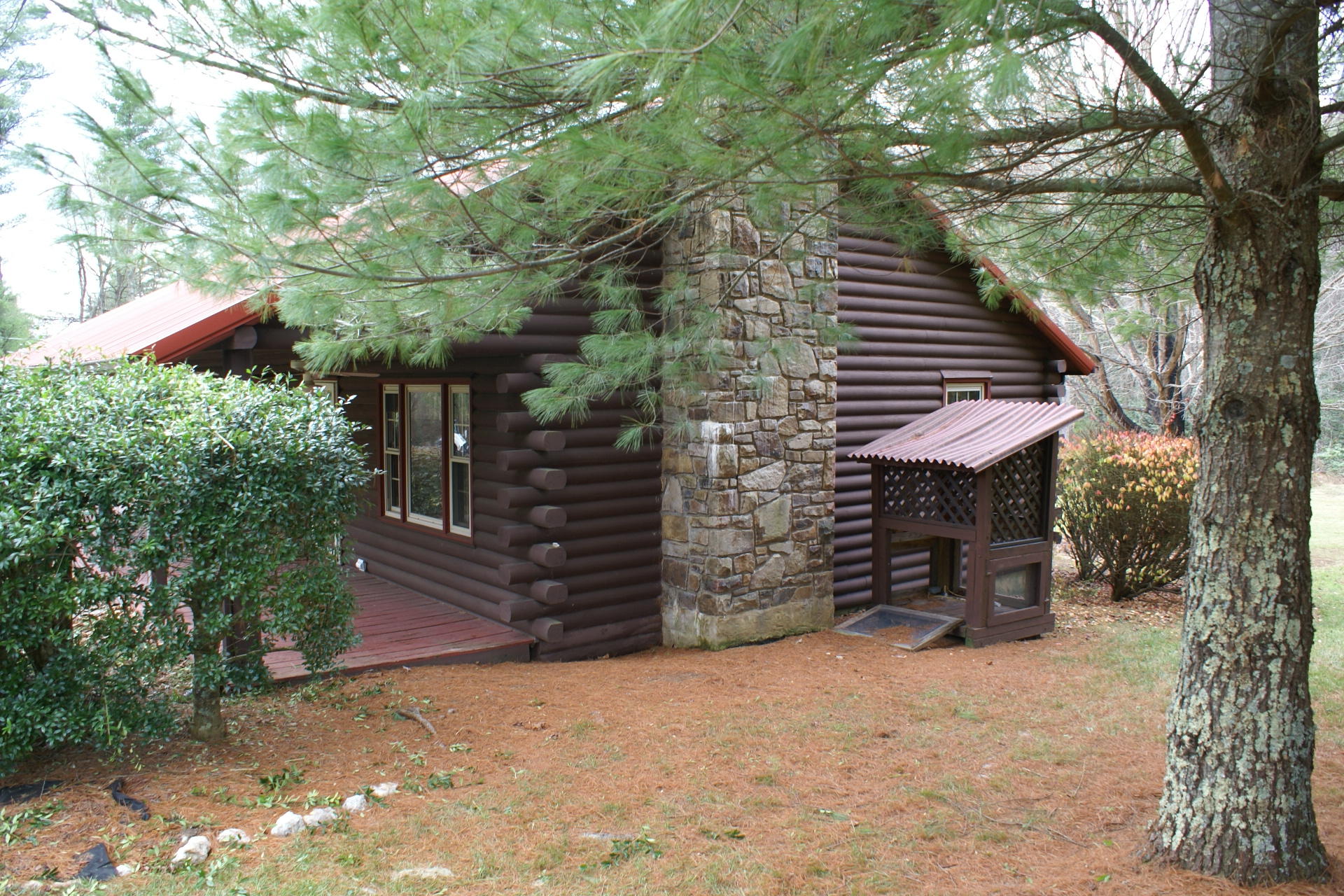 502 Kings Store Road Northeast Floyd, VA 24091 - Photo 6 of 28 Side