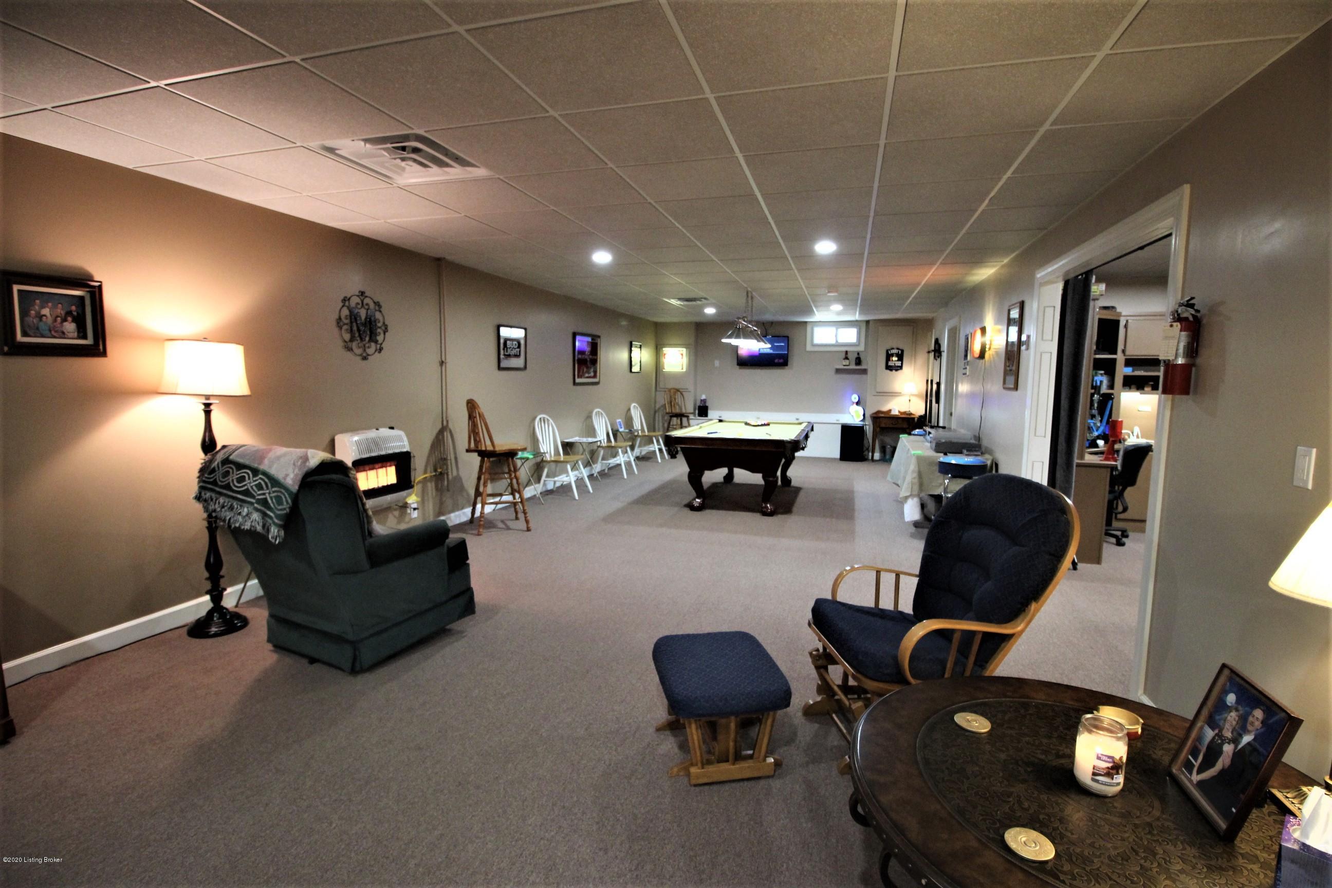 2801 Pattons Creek Road Pendleton, KY 40055 - Photo 32 of 79 Lots of space to entertain