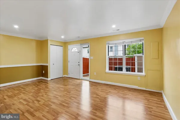$2,000 | 2867 Shepperton Terrace, Silver Spring, MD 20904