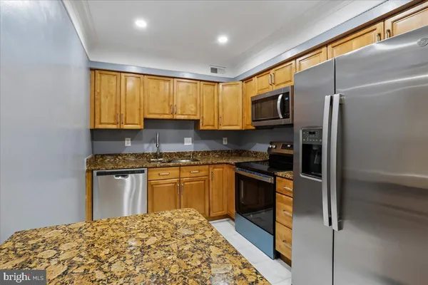 $2,000 | 2867 Shepperton Terrace, Silver Spring, MD 20904