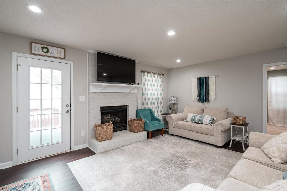 3509 Castlegate Drive Raleigh, NC 27616 - Photo 3 of 18 Photo 3