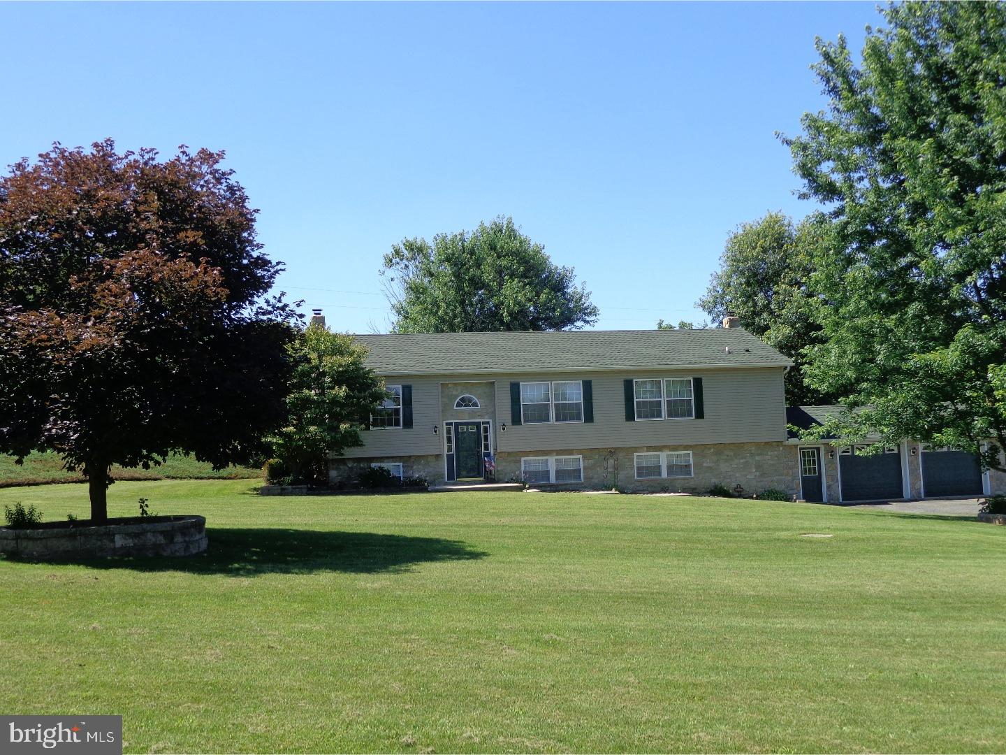 64 Derr Road Bernville, PA 19506 - Photo 2 of 25 Gallery Image 2