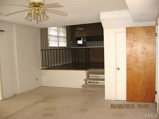 4113 Live Oak Road Raleigh, NC 27604 - Photo 6 of 15