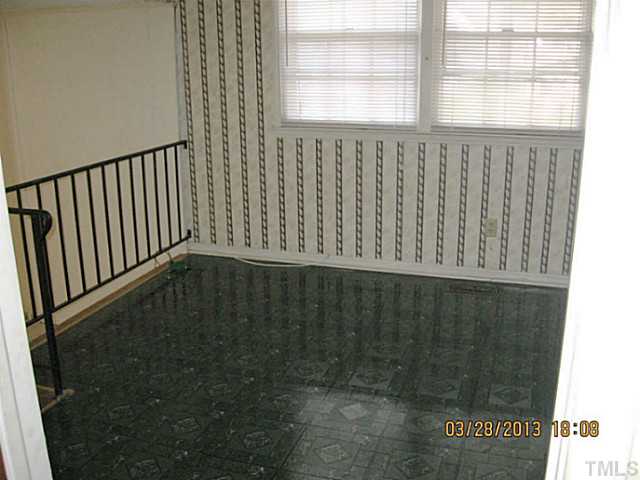 4113 Live Oak Road Raleigh, NC 27604 - Photo 7 of 15
