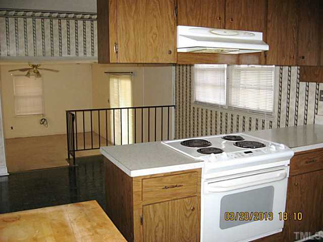4113 Live Oak Road Raleigh, NC 27604 - Photo 9 of 15