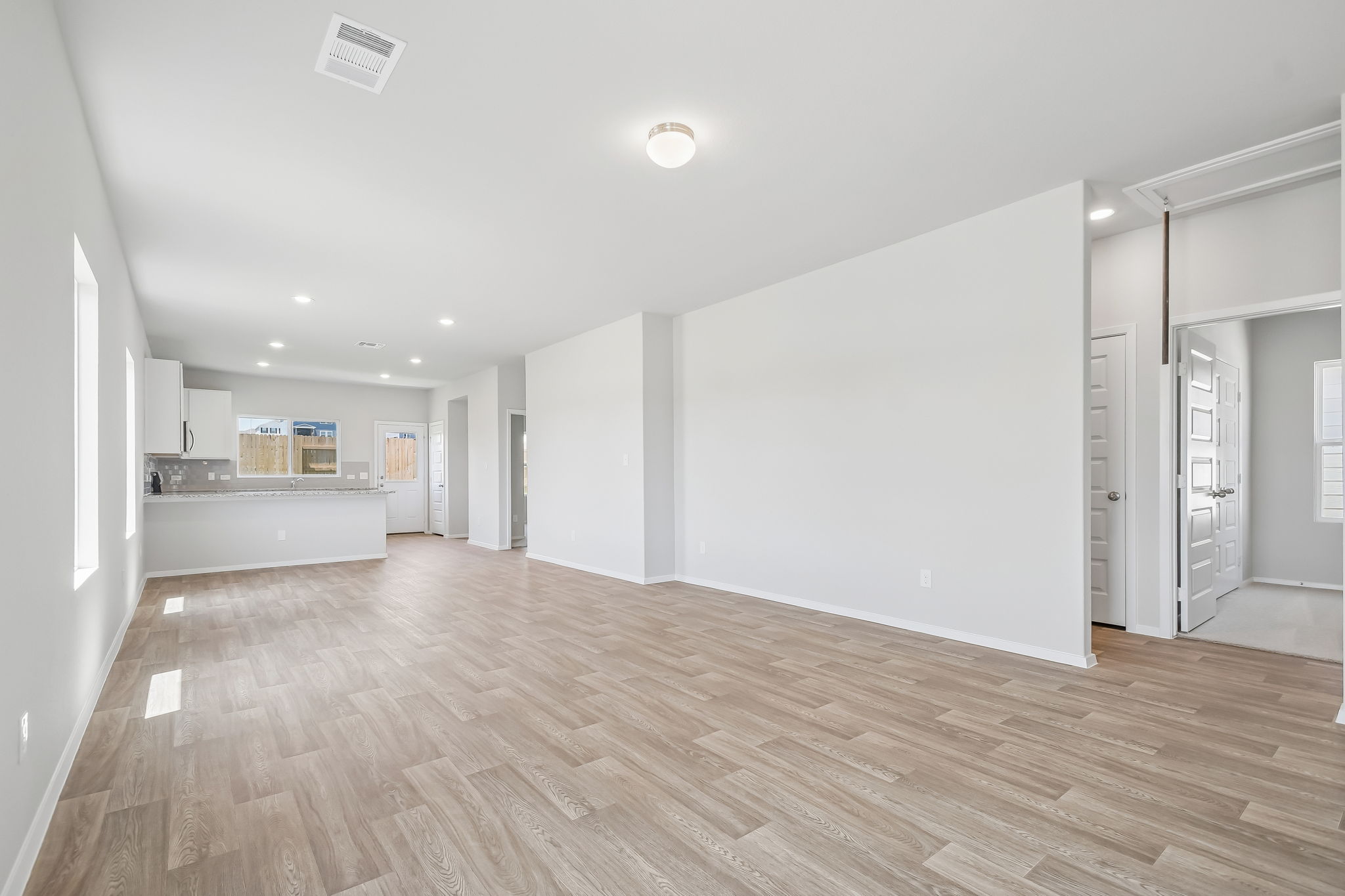 13700 Underbank Road Manor, TX 78653 - Photo 11 of 30 Gallery Image 11