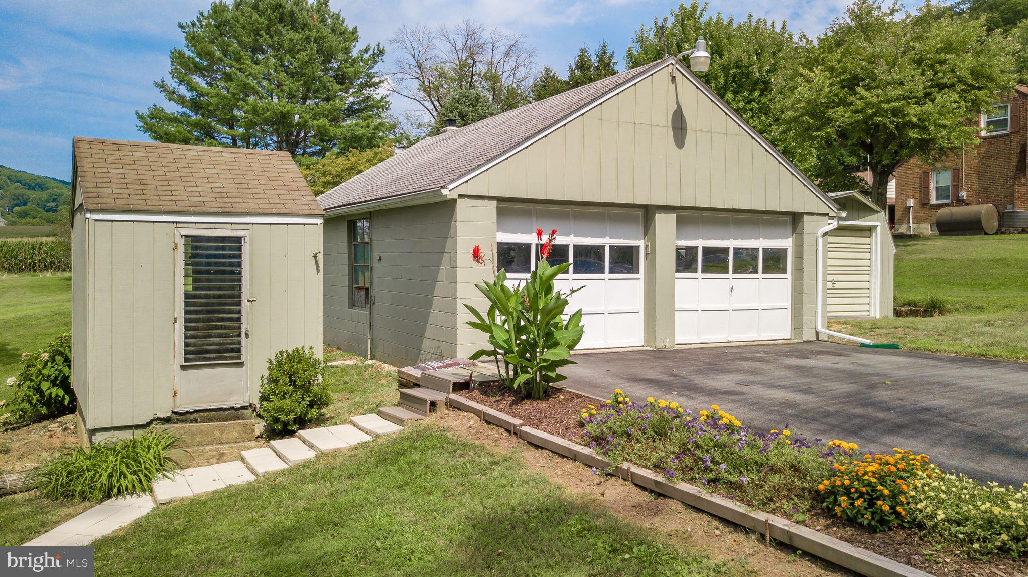 19 Earl Road Boyertown, PA 19512 - Photo 32 of 39 Gallery Image 32