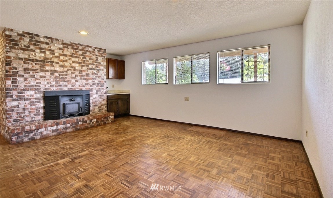 20121 107th Avenue Northeast Bothell, WA 98011 - Photo 15 of 20 Gallery Image 15
