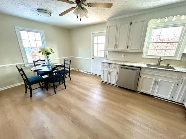 $349,900 | 300 Pocahontas Drive, Forest, VA 24551