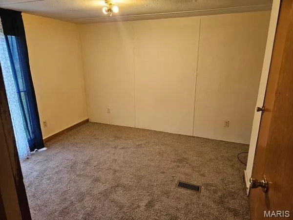 $74,900 | 4675 County Road 1340, Pomona, MO 65789