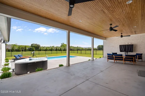 $1,400,000 | 47 East Rolling Meadows Road, Hampstead, NC 28443