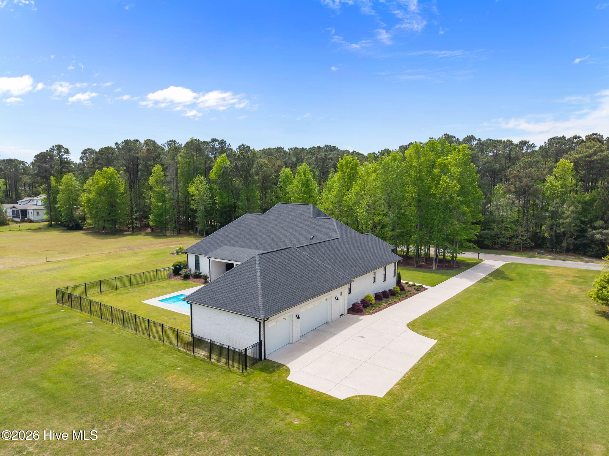47 East Rolling Meadows Road Hampstead, NC 28443 - Photo 81 of 89 18-web-or-mls-DJI_20260413125311_0685_D