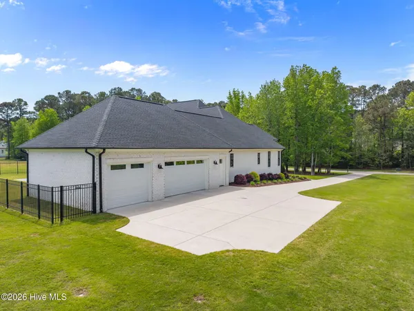 $1,400,000 | 47 East Rolling Meadows Road, Hampstead, NC 28443