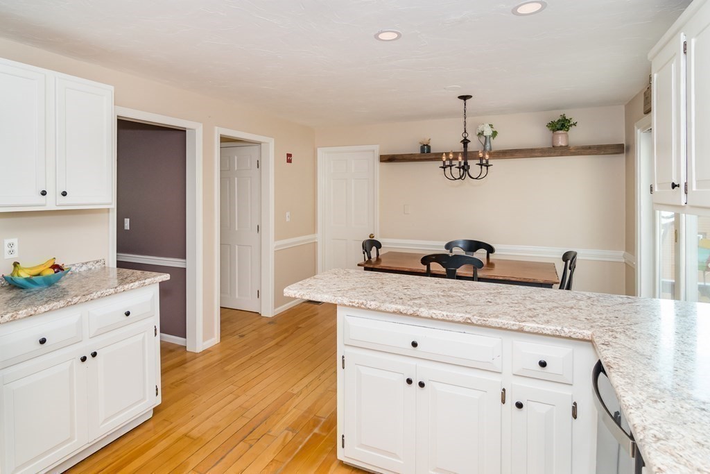 6 Lamplight Circle Natick, MA 01760 - Photo 17 of 34