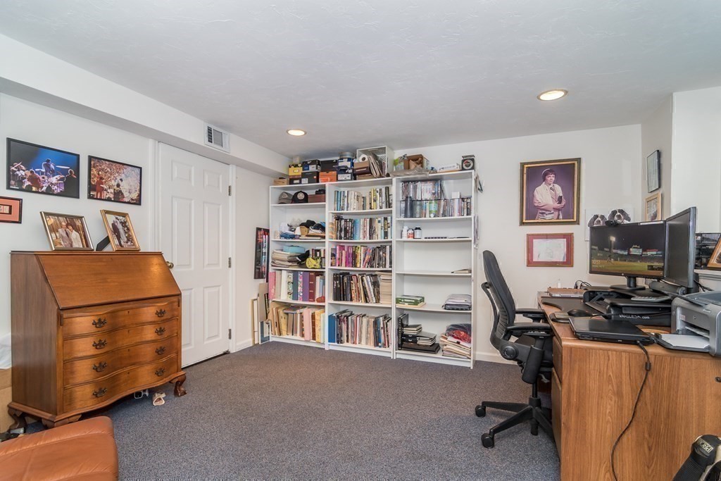 6 Lamplight Circle Natick, MA 01760 - Photo 28 of 34