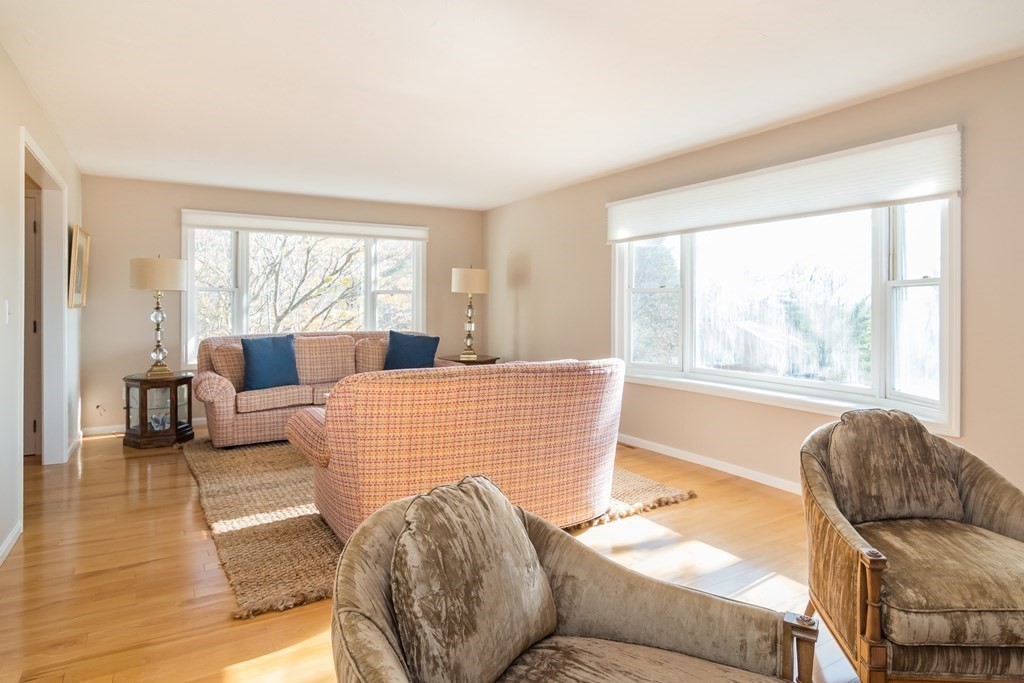 6 Lamplight Circle Natick, MA 01760 - Photo 10 of 34