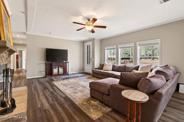 $359,000 | 14 Elmer Smith Road, Lumberton, MS 39455