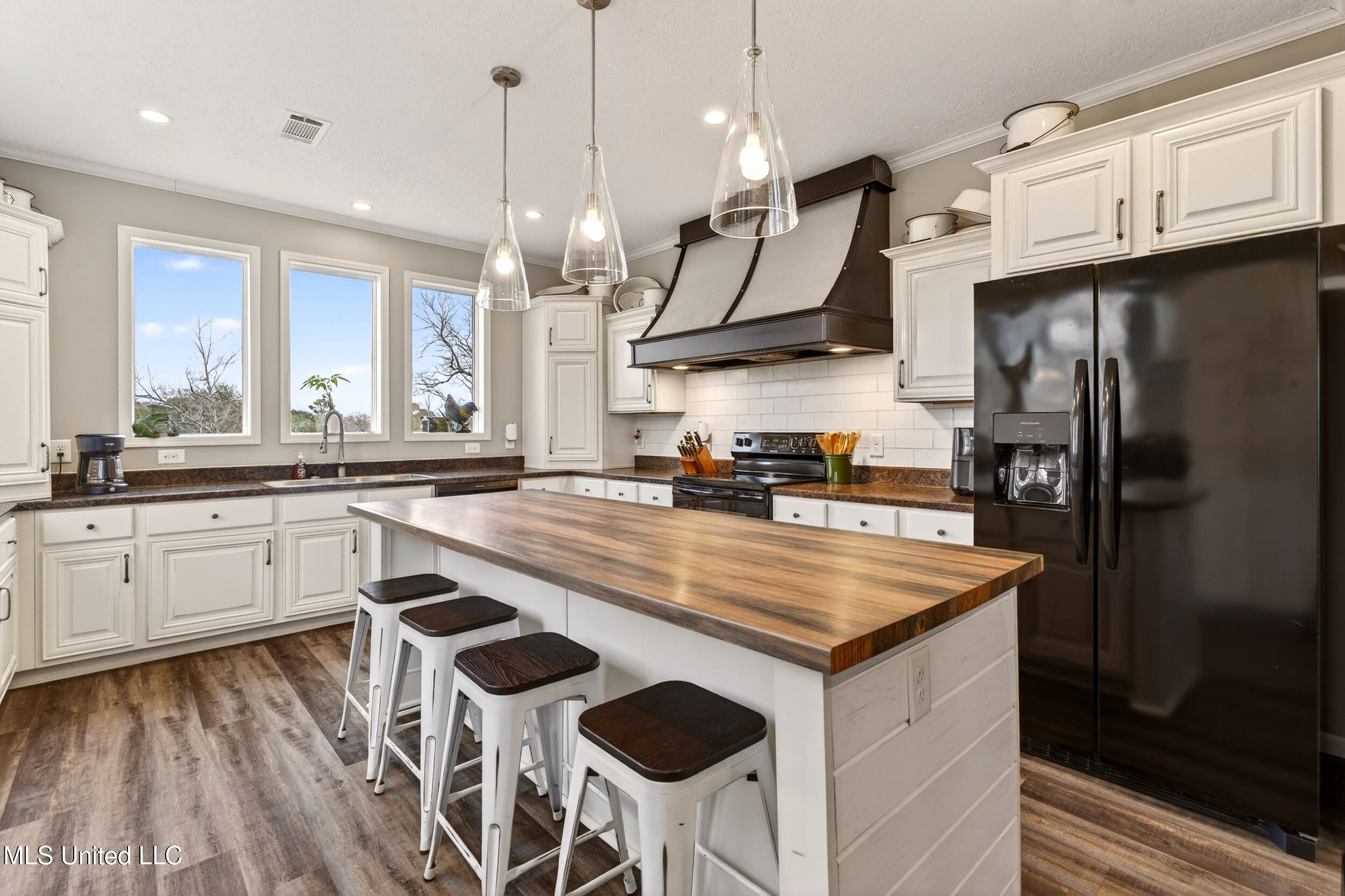 14 Elmer Smith Road Lumberton, MS 39455 - Photo 17 of 71 17_a7403326