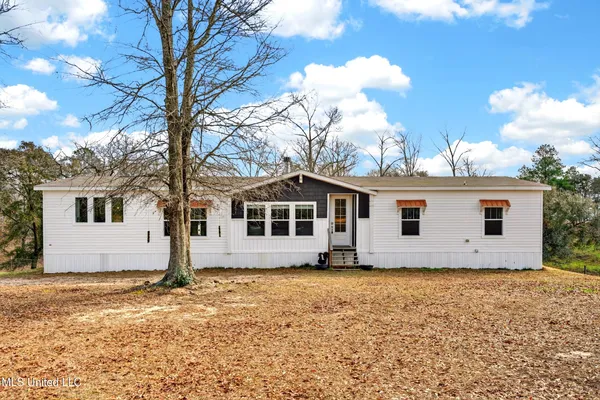 $359,000 | 14 Elmer Smith Road, Lumberton, MS 39455