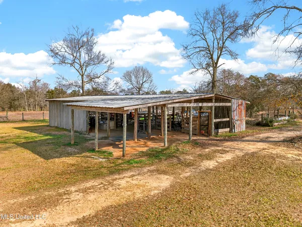$359,000 | 14 Elmer Smith Road, Lumberton, MS 39455