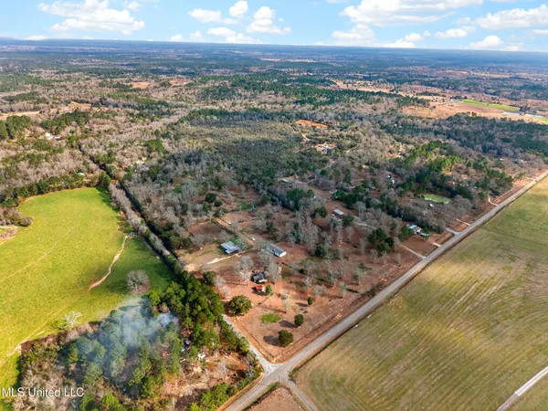 $359,000 | 14 Elmer Smith Road, Lumberton, MS 39455