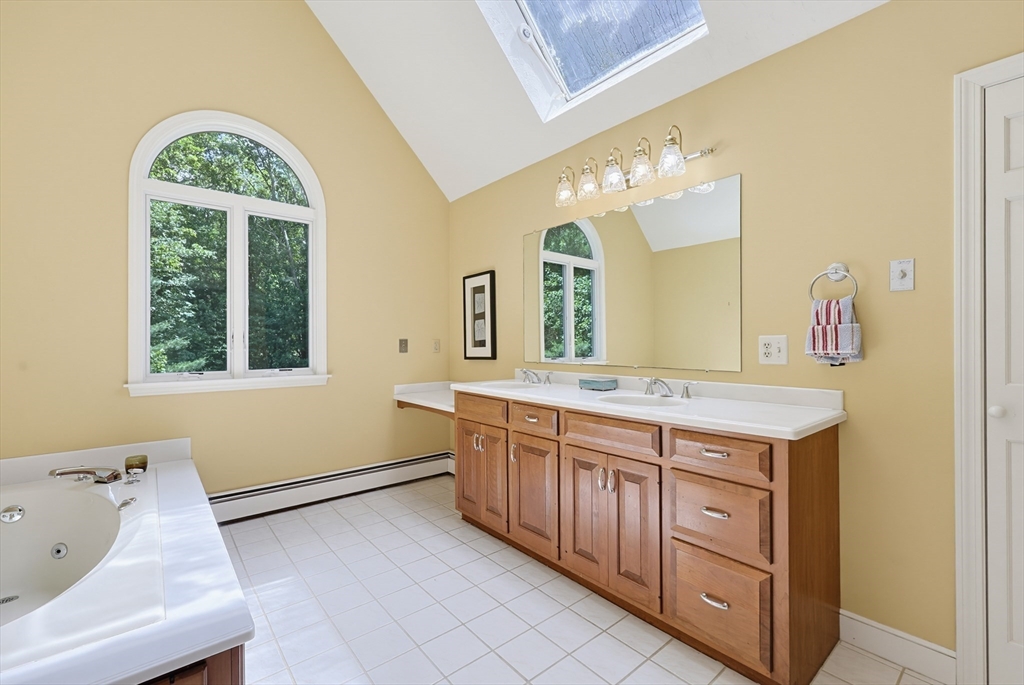 4 David Joseph Road Hopkinton, MA 01748 - Photo 21 of 40