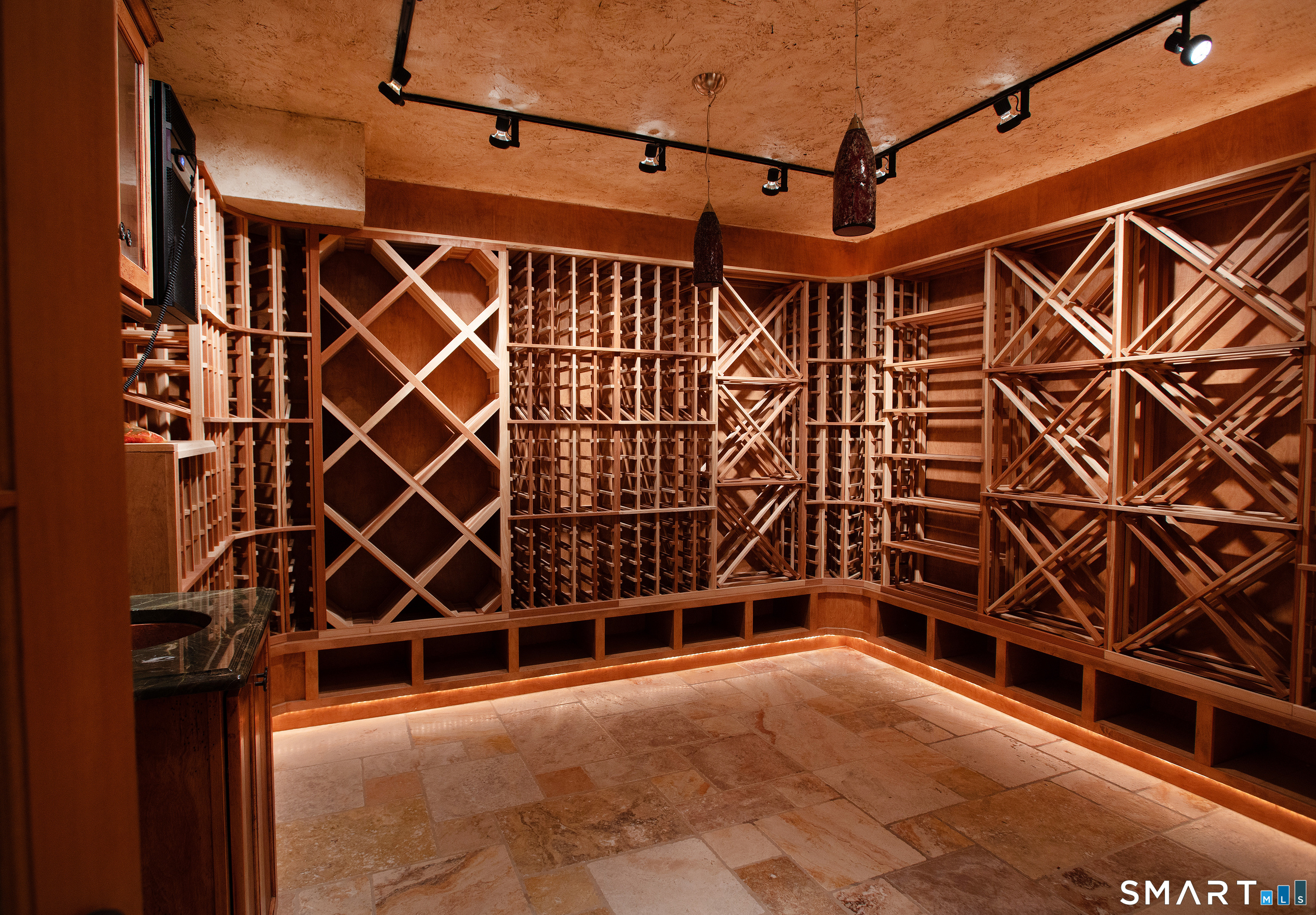 96 Norrans Ridge Drive Ridgefield, CT 06877 - Photo 33 of 38