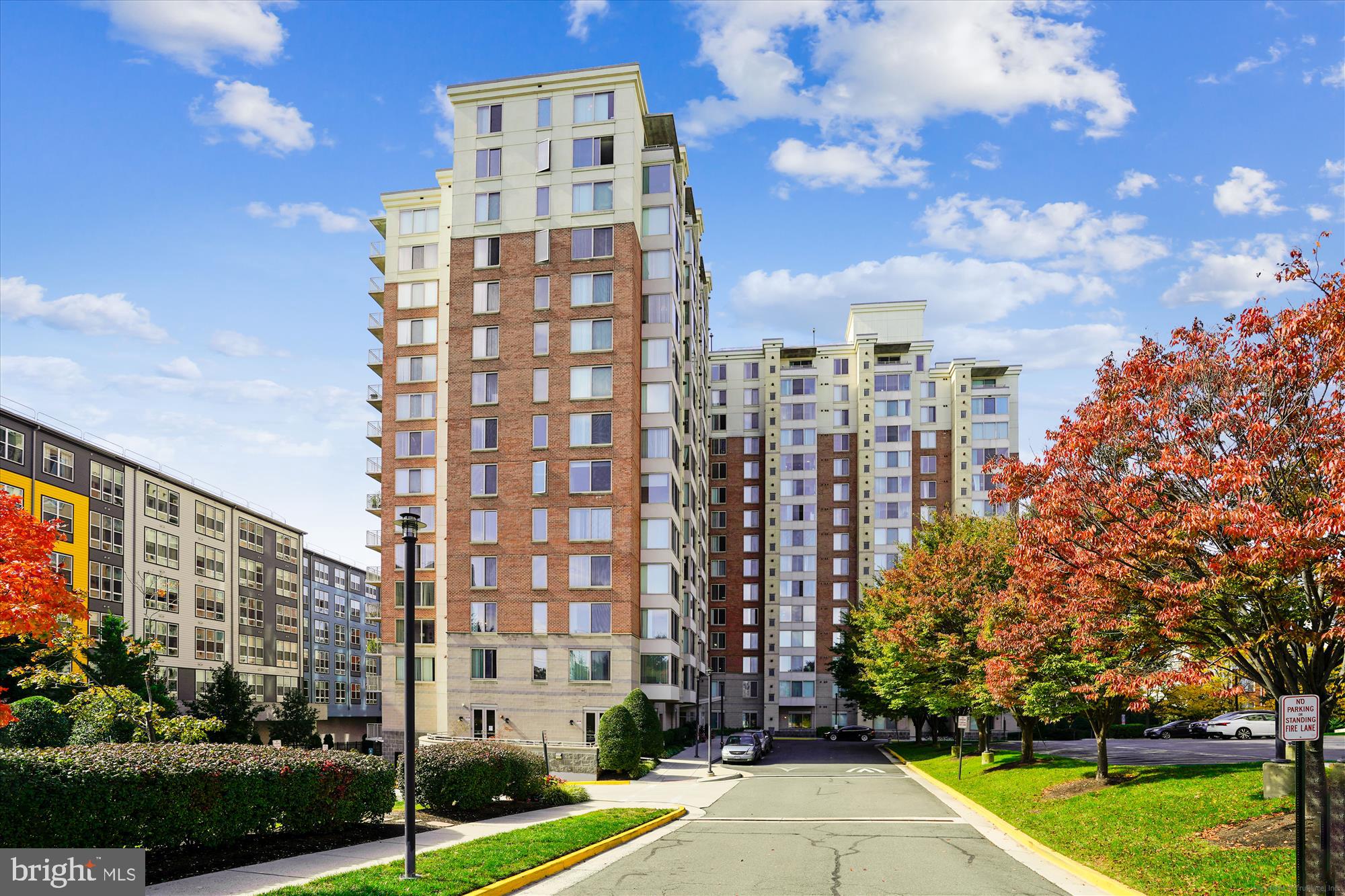 2726 Gallows Road, Unit 113 Vienna, VA 22180 - Photo 1 of 29 a city view with tall buildings