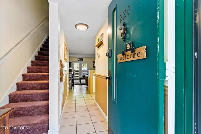 $259,770 | 260 Roaring Fork Road, Unit 220, Gatlinburg, TN 37738