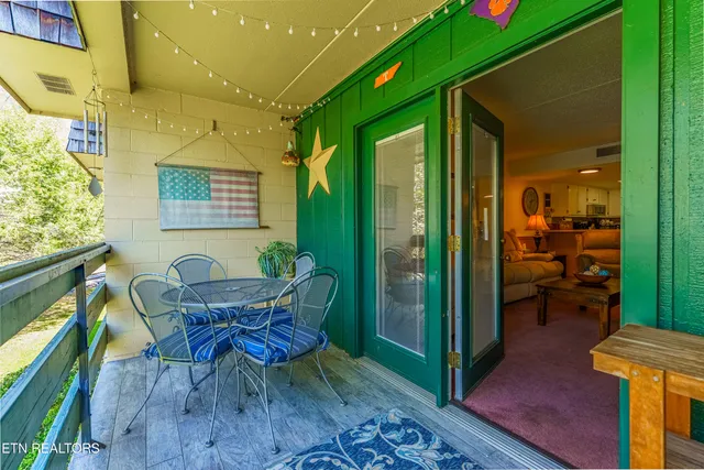 $259,770 | 260 Roaring Fork Road, Unit 220, Gatlinburg, TN 37738